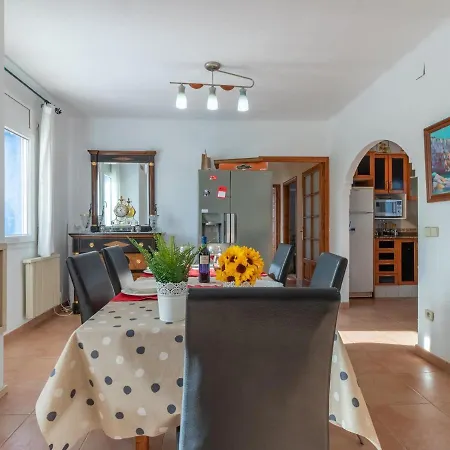 Con Piscina, Jardin, A.a, Barbacoa, Wifi Y Parking, Cerca De La Playa - Es-89-78 *